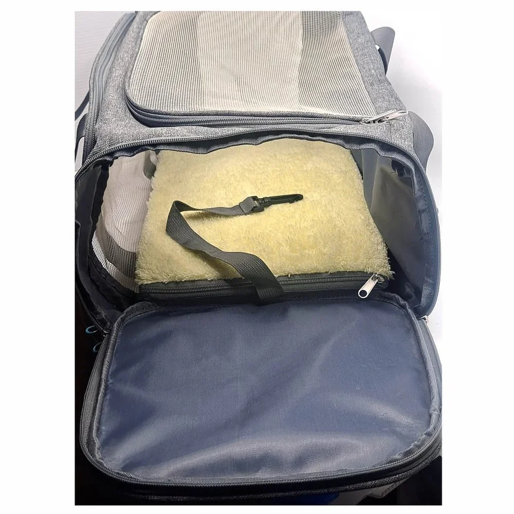 Henkelion Pet Carrier